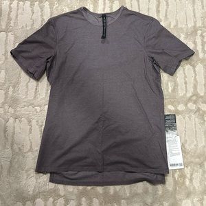 Lululemon Men’s Commission Short Sleeve T-Shirt (Large)